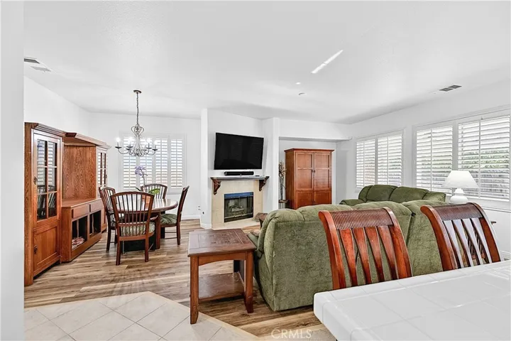 3601 Crevice Way, Perris, California 92570
