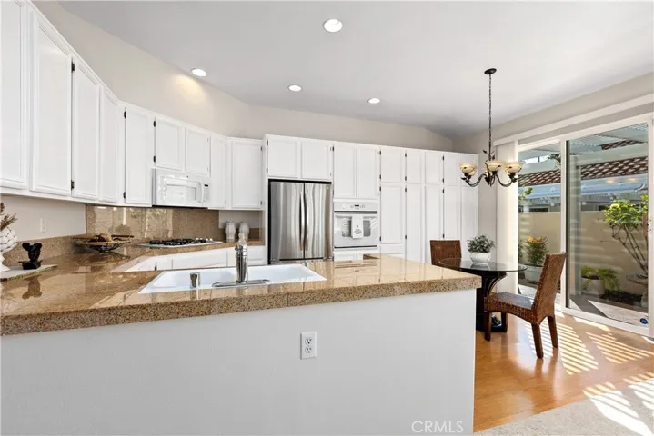21522 Andorra, Mission Viejo, California 92692