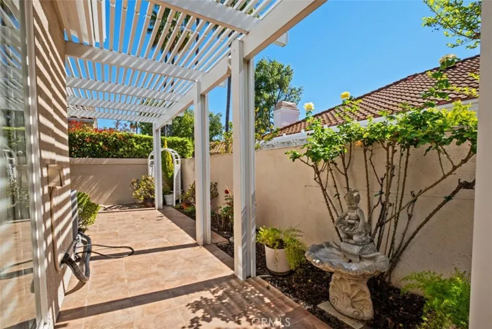 21522 Andorra, Mission Viejo, California 92692