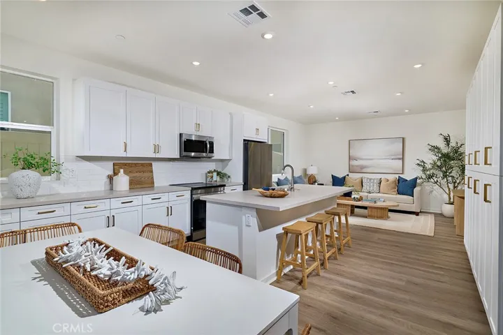 3419 East Moonstone Drive, Ontario, California 91761