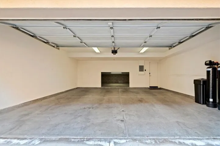 4433 Owens, Corona, California 92883