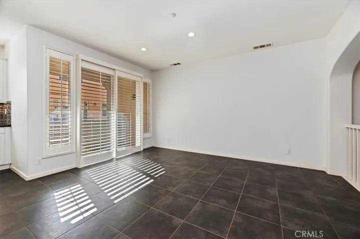 4433 Owens, Corona, California 92883