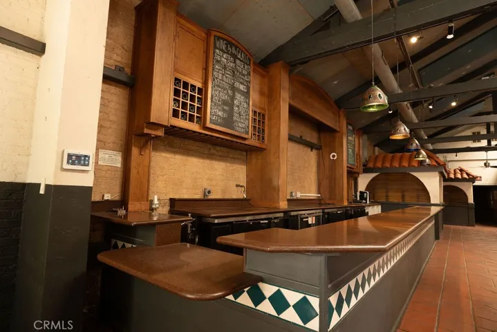 Large Bar
