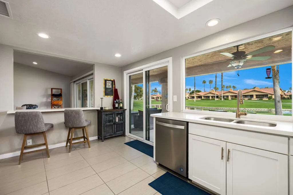 3-web-or-mls-AMLakes'_OPMG_0126_003