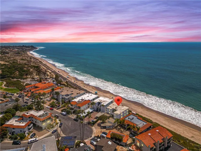 Twilight Stunning Coastline & Whitewater Views
