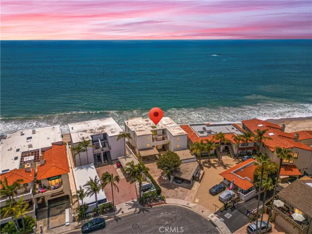 Twilight Stunning Coastline & Whitewater Views
