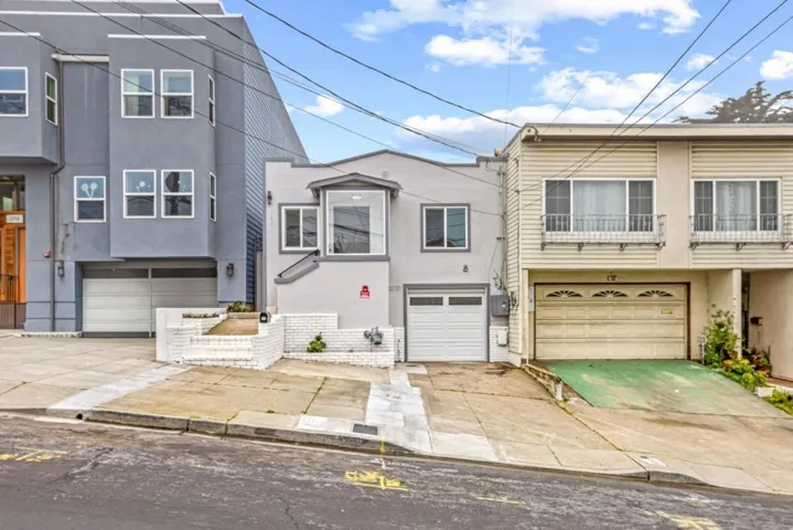 390 Guttenberg Street, Daly City, California 94014