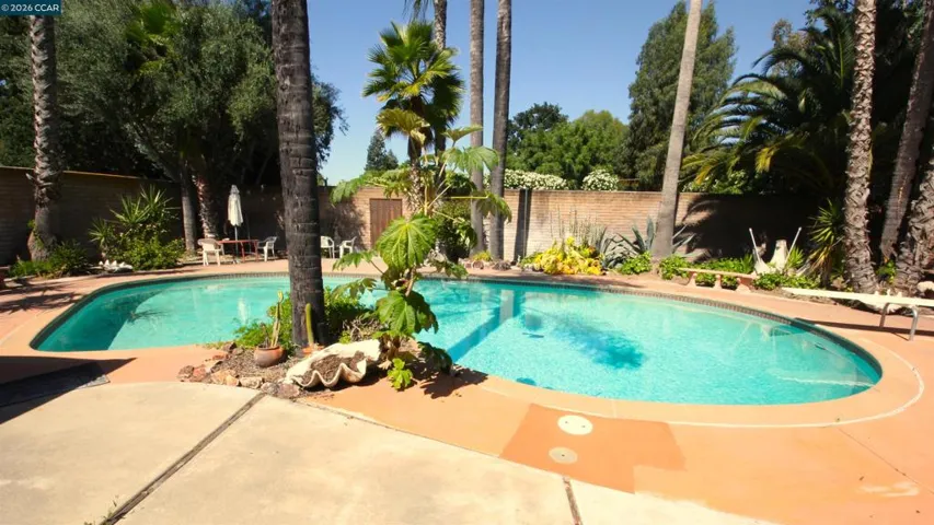 100 Normandy Ln, Walnut Creek, California 94598