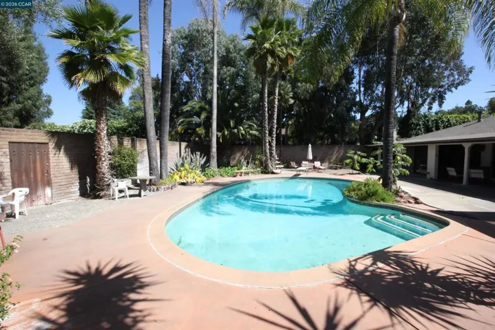100 Normandy Ln, Walnut Creek, California 94598