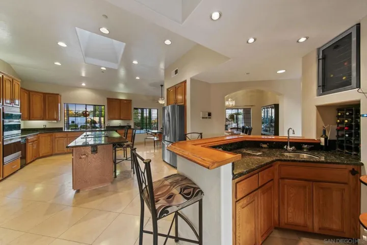 3004 Via Donito, Alpine, California 91901