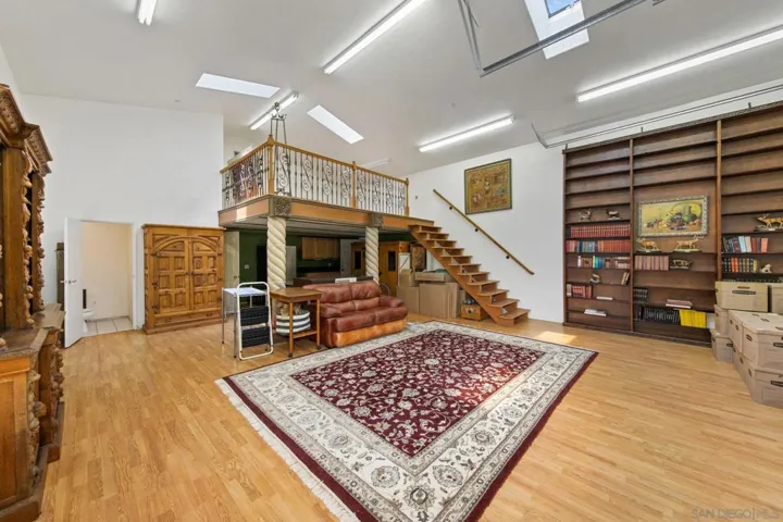 3004 Via Donito, Alpine, California 91901