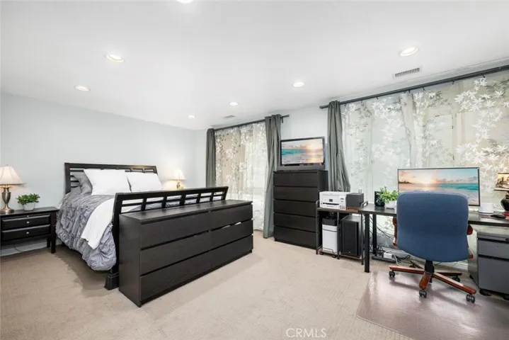 10018 Bloomfield, Cypress, California 90630