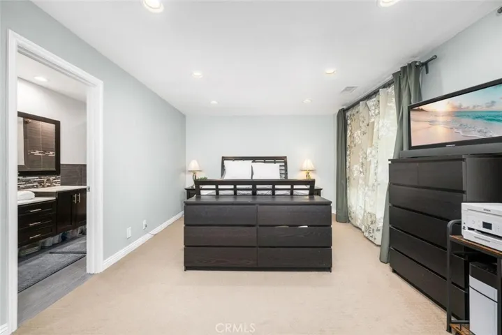 10018 Bloomfield, Cypress, California 90630