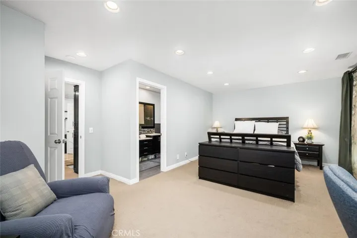 10018 Bloomfield, Cypress, California 90630