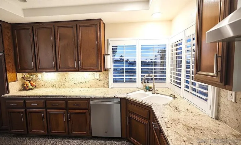 39780 Notting Hill Rd, Murrieta, California 92563