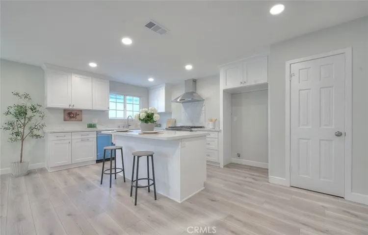 752 Rio Del Sol Avenue, Montebello, California 90640