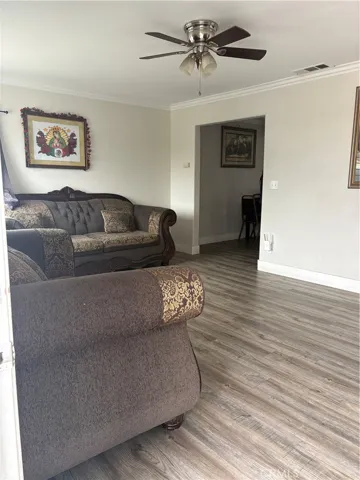 501 W Latham, Hemet, California 92543
