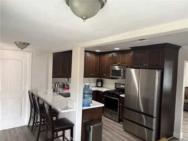 501 W Latham, Hemet, California 92543