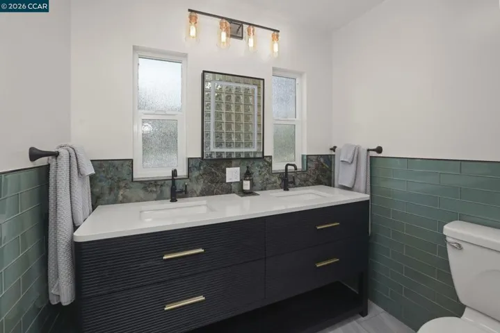 1051 San Rafael, San Leandro, California 94577