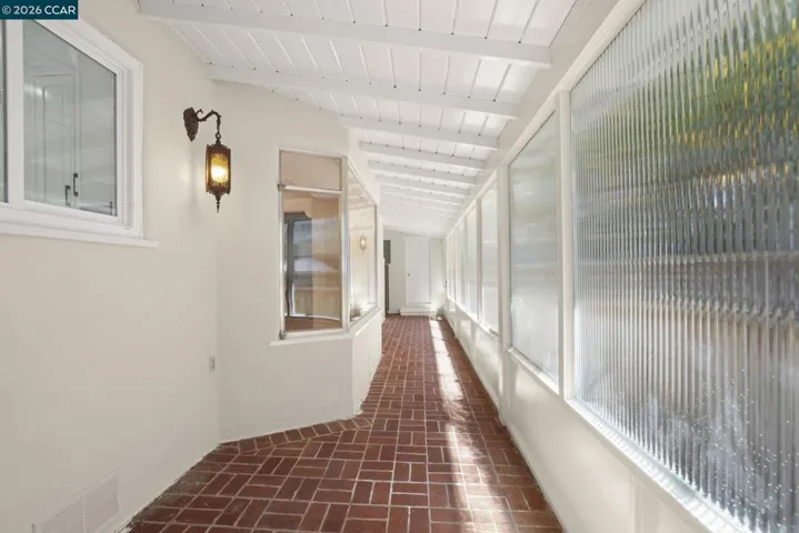 1051 San Rafael, San Leandro, California 94577