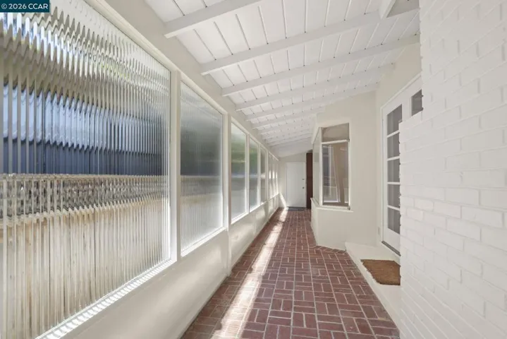 1051 San Rafael, San Leandro, California 94577