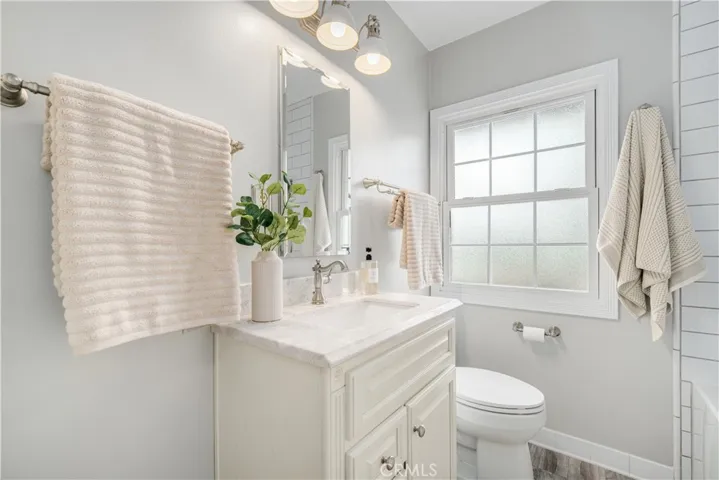 6741 E Pageantry Street, Long Beach, California 90808