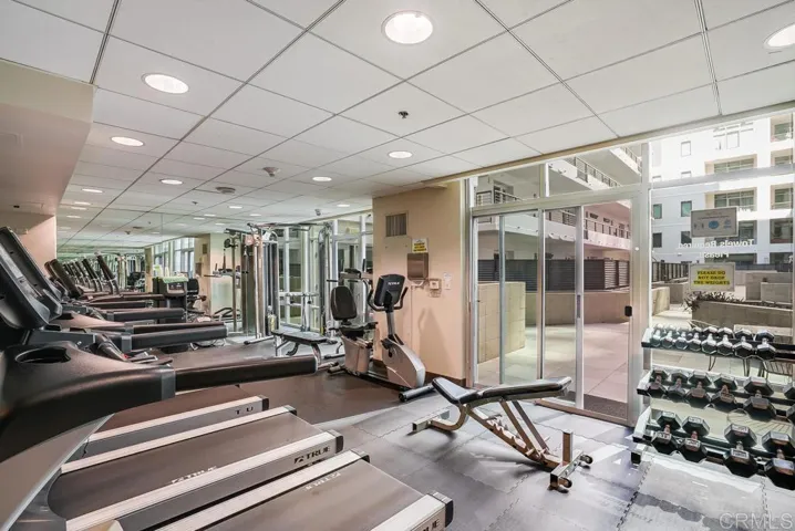 425 W Beech Street 403, San Diego, California 92101