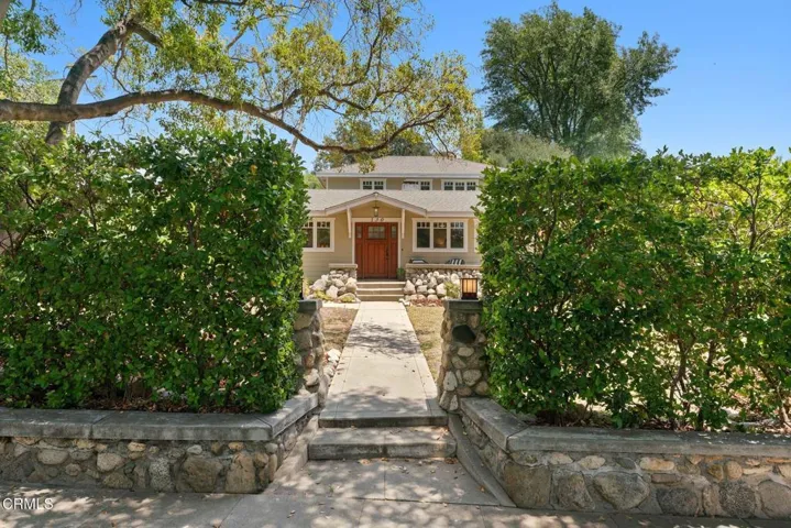 4-130 S Arroyo Blvd Reshoot-2