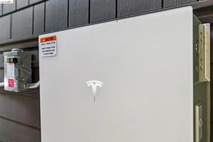Solar Battery