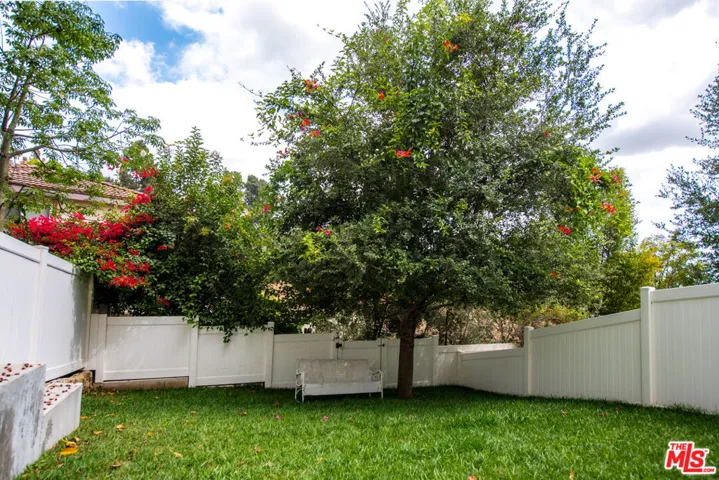 1882 Lucretia Avenue, Los Angeles, California 90026
