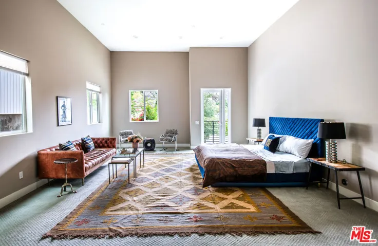 1882 Lucretia Avenue, Los Angeles, California 90026