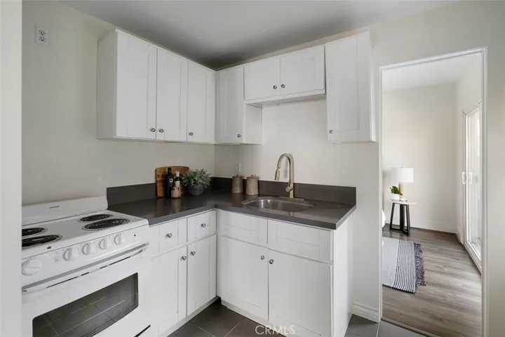 239 W Palm, Monrovia, California 91016