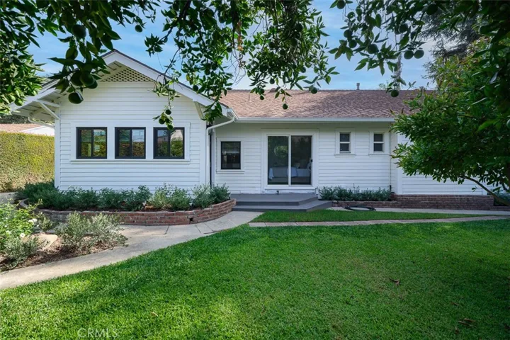 239 W Palm, Monrovia, California 91016