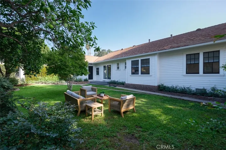 239 W Palm, Monrovia, California 91016