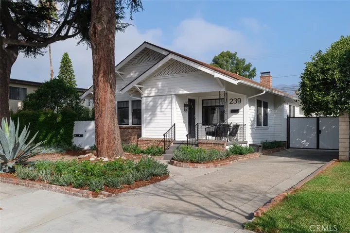 239 W Palm, Monrovia, California 91016