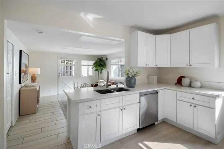 239 W Palm, Monrovia, California 91016