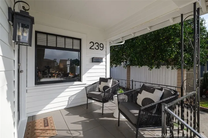 239 W Palm, Monrovia, California 91016