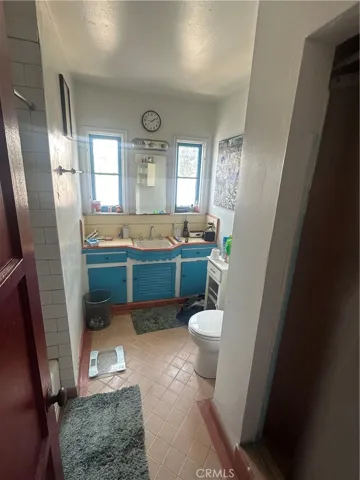 1357 Bathroom