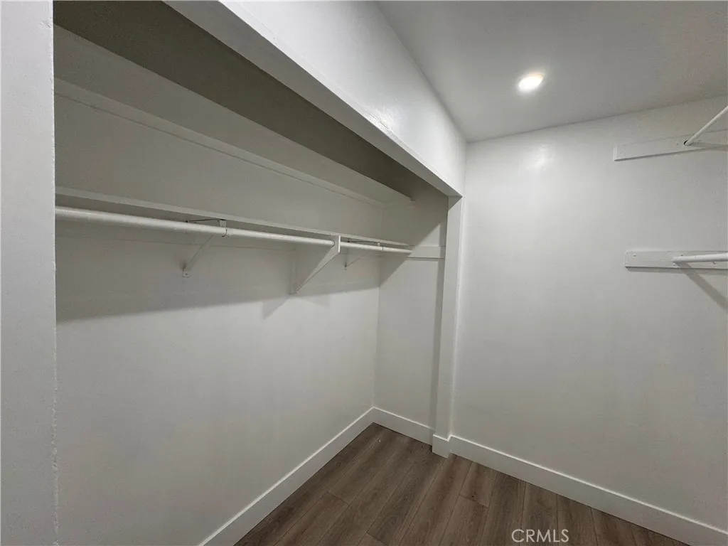 Walk in closet
