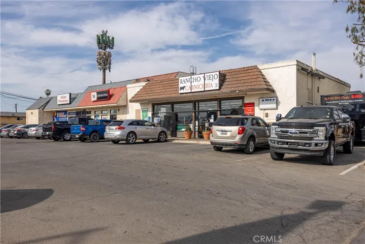 10400 Main Street, Lamont, California 93241