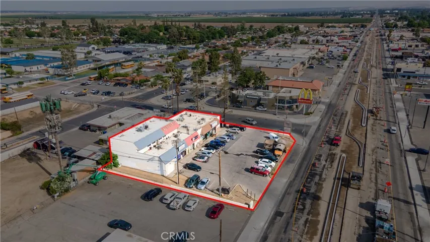 10400 Main Street, Lamont, California 93241