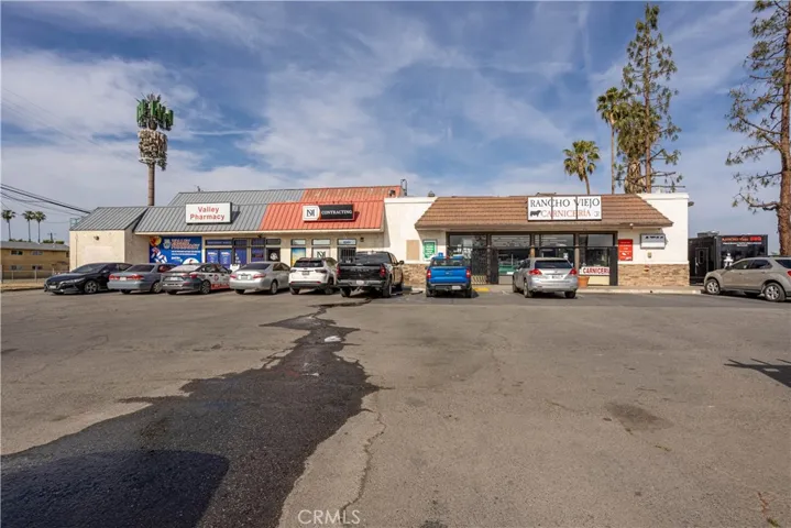 10400 Main Street, Lamont, California 93241