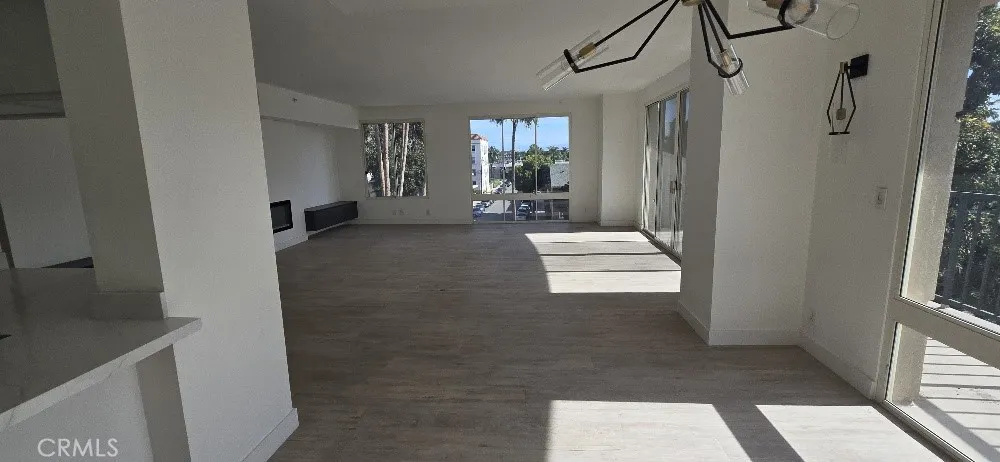 850 E Ocean Boulevard 301, Long Beach, California 90802