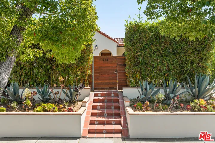 516 N Mansfield Avenue, Los Angeles, California 90036