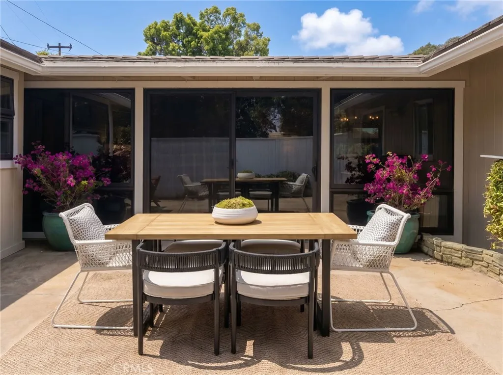 Private courtyard