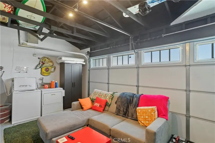 BONUS ROOM IN GARAGE