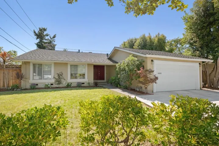 814 Hollenbeck Avenue, Sunnyvale, California 94087