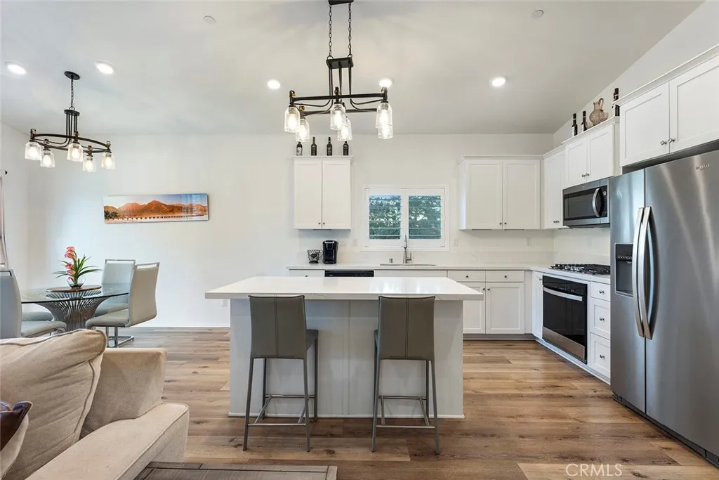 White Cabinets & Quartz Counter-tops