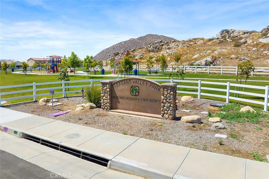 Welcome to Pleasant Valley Park!