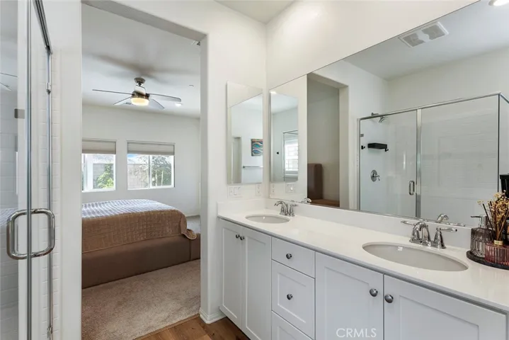 Dual sinks